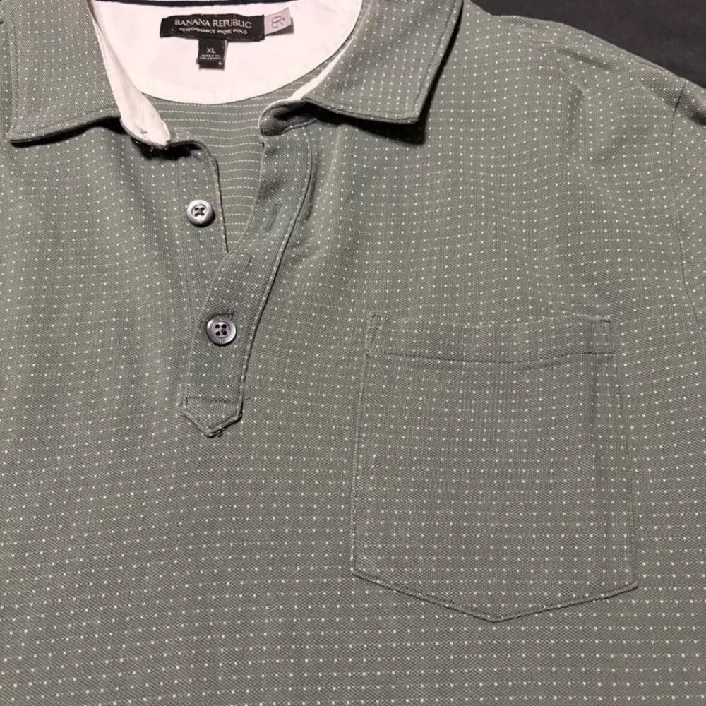 Banana Republic Mens XL Green w/White MiniDots Performance Pique Polo EUC Office